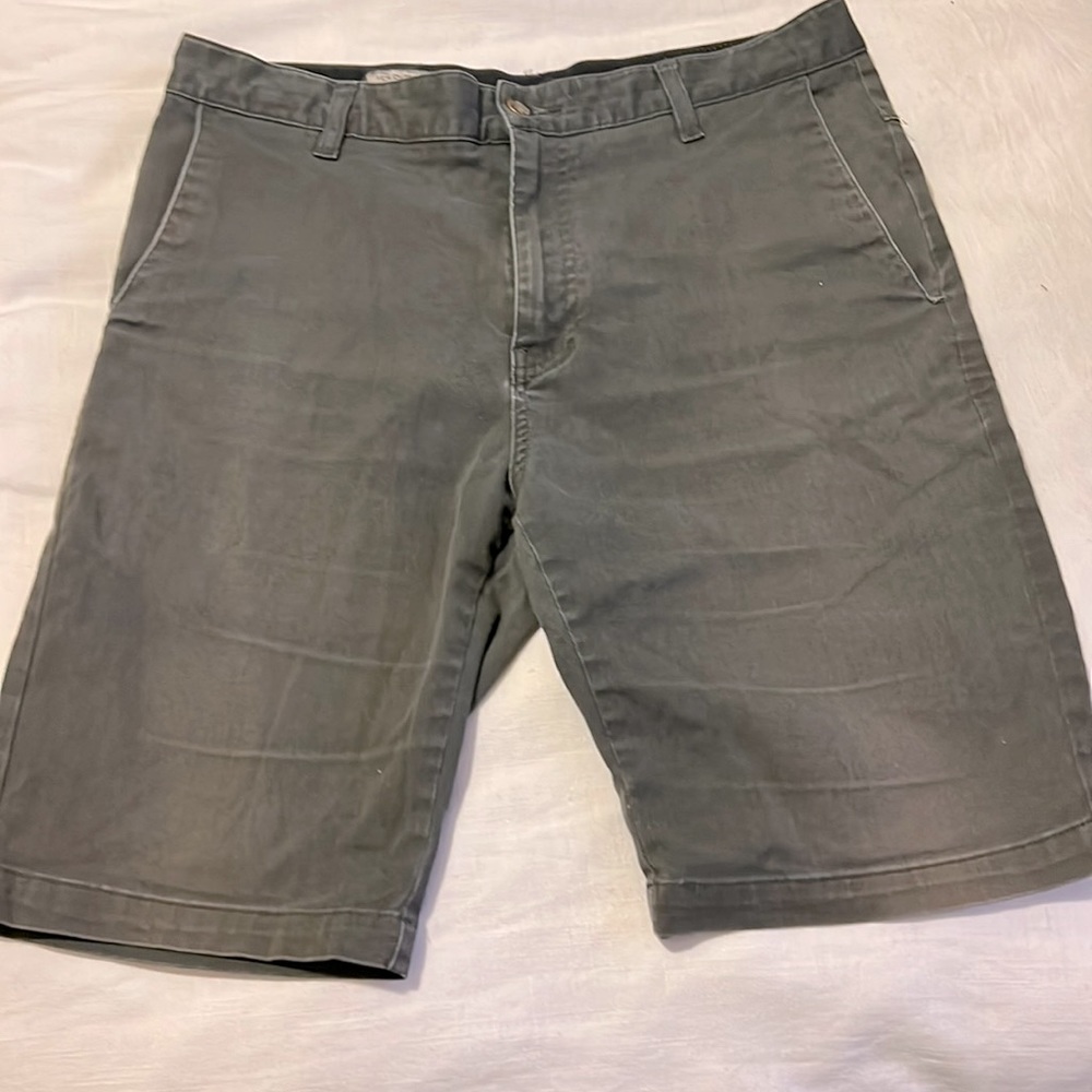 Volcom Mens shorts